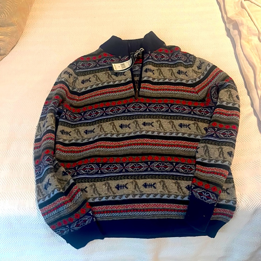 Vineyard, vine, sweater adult small